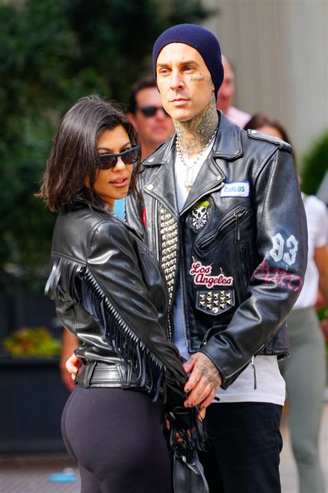 kourtney kardashian novio.